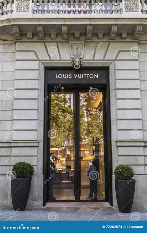 best place in barcelona to buy used louis vuitton|lv store in barcelona spain.